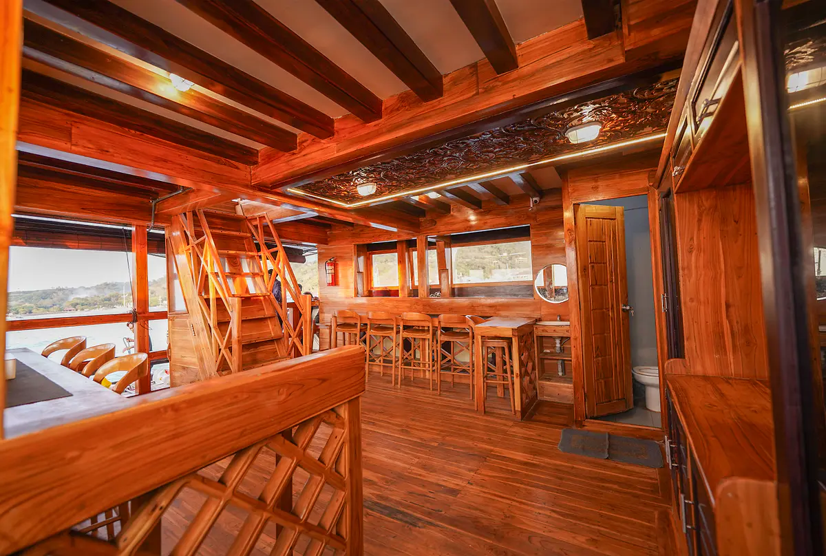 Alfatran Phinisi Lombok - Luxury Phinisi Komodo Charter 2026